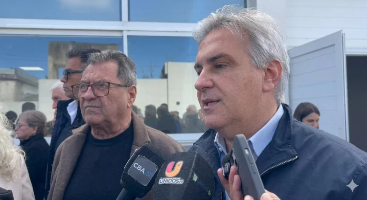 Llaryora-critico-con-dureza-el-abandono-del-Gobierno-Nacional-y-alerto-sobre-la-crisis-750x409-optimized