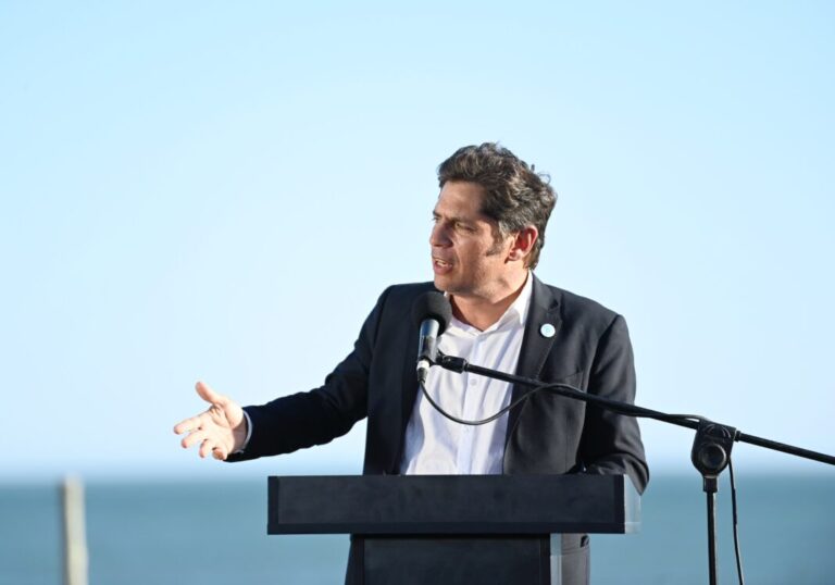 axel-kicillof-1068x748