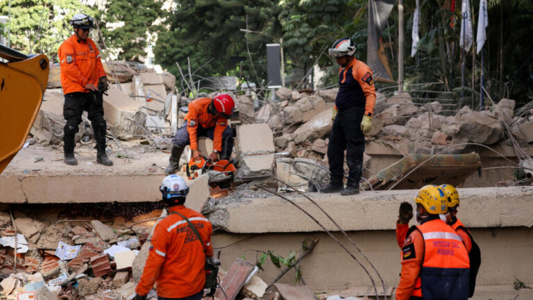 2026-06-25T123553Z-43328787-RC201MAINZ3C-RTRMADP-3-VENEZUELA-QUAKE