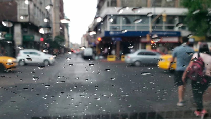 Las-lluvias-superaron-los-100-milimetros-en-varios-puntos-de-la-ciudad-optimized